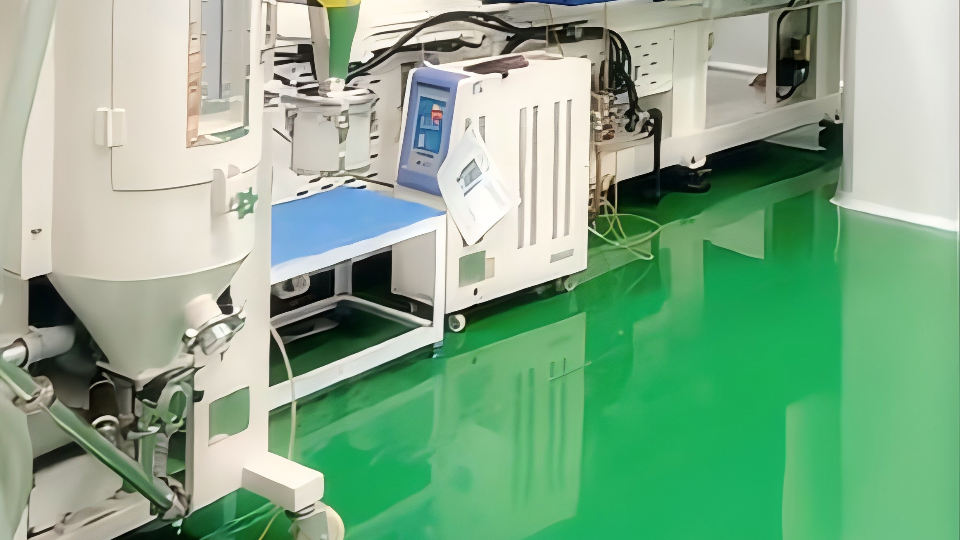 半導(dǎo)體封裝無(wú)塵車間地坪解決方案：如何通過(guò)高性能涂料守護(hù)芯片良率與Class 100潔凈等級(jí)